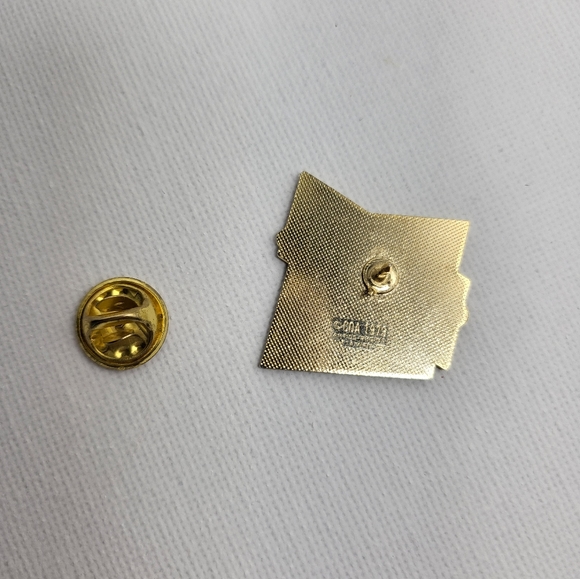 1988 OLYMPICS CANADA COOLER COLLECTOR PIN 🔴VINTAGE🔴 - Picture 5 of 5